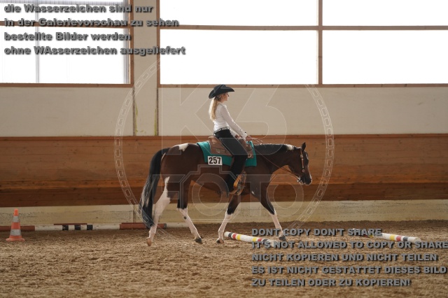 s_A_901620.JPG